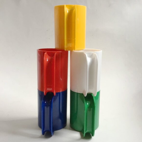 Mid-Century Space Age Ingrid Chicago Multicolor Stacking Picnic Cups Set of 5 - Picture 4 of 15
